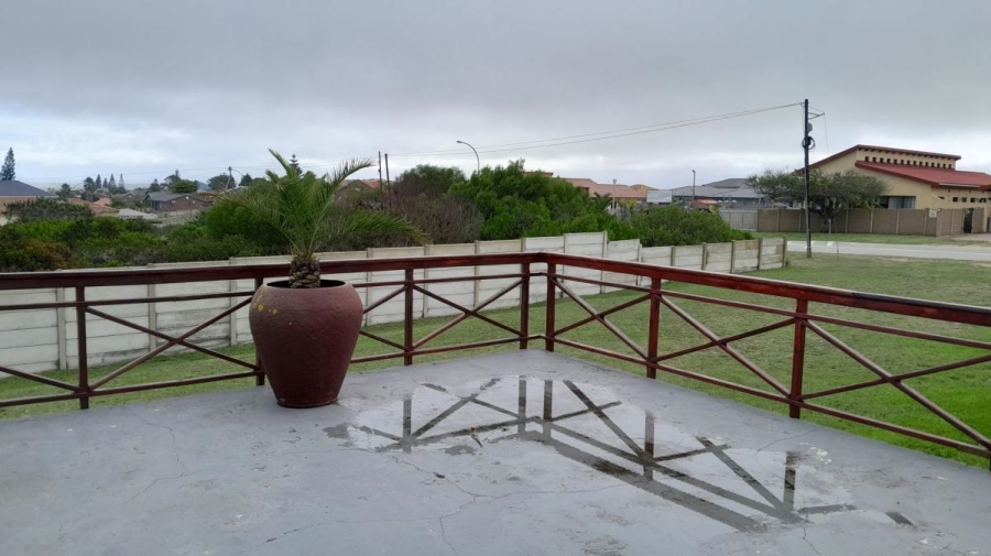 2 Bedroom Property for Sale in Dana Bay Western Cape